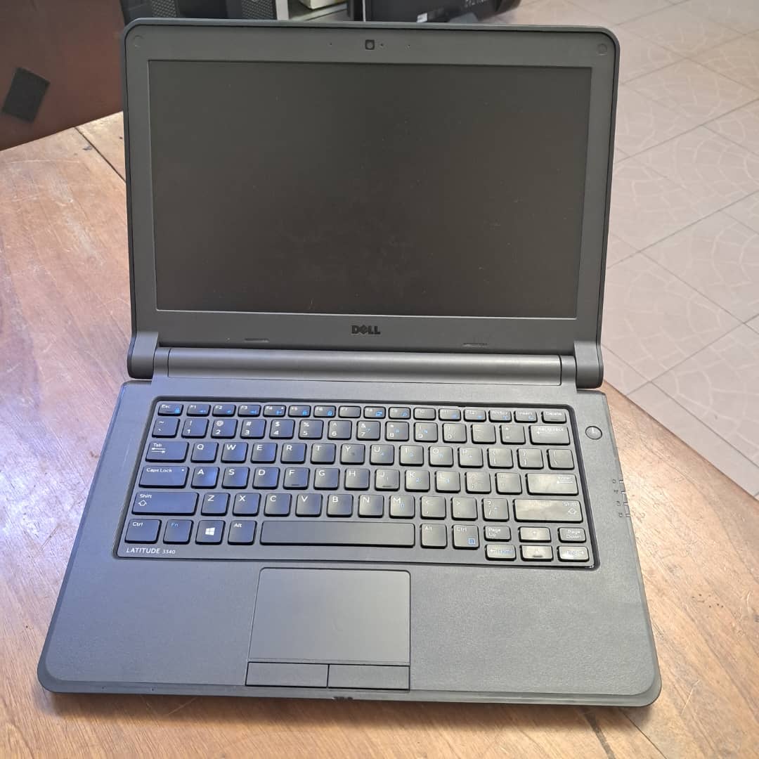 DELL LATITUDE 3350
